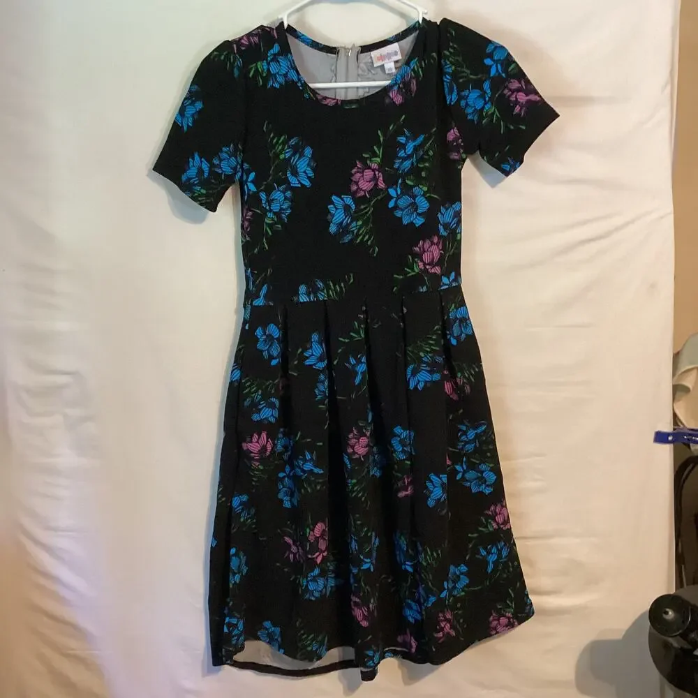 1132 LuLaRoe Pleated Flare Shift Dress Black/Blue/Pink Floral Pocket Stretch XS
